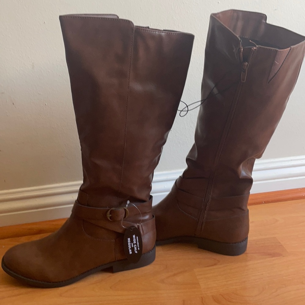 Brand New Brown Boots